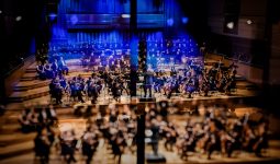 LIVE:  Brussels Philharmonic – Eine Kleine Nachtmusik